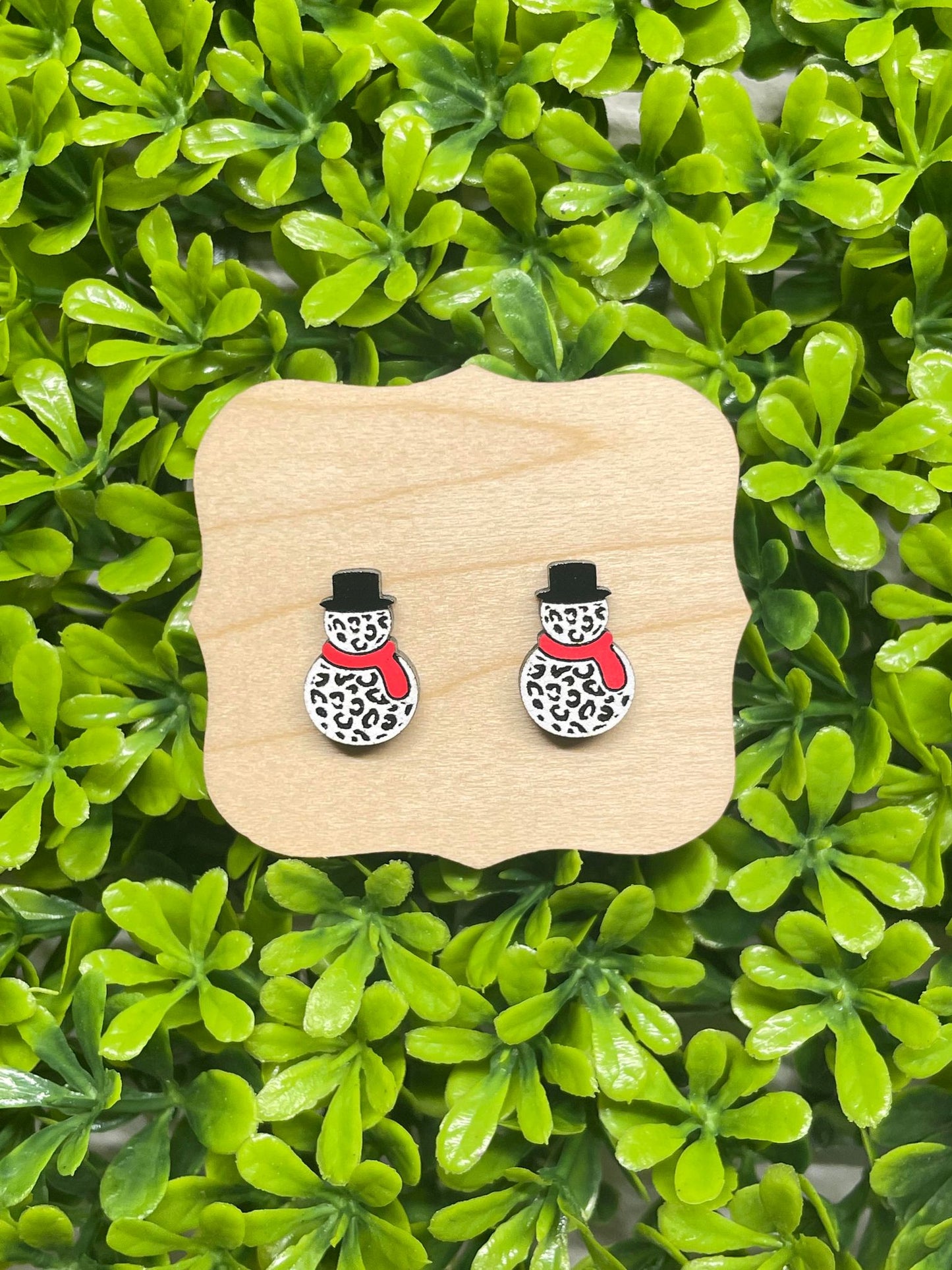 Leopard Snowman Earring