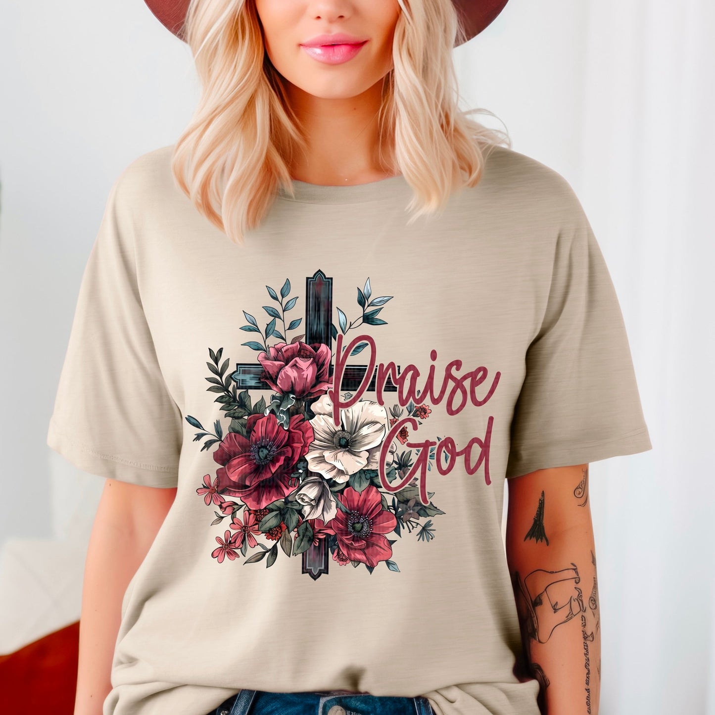 Praise God - Flowers - Tee